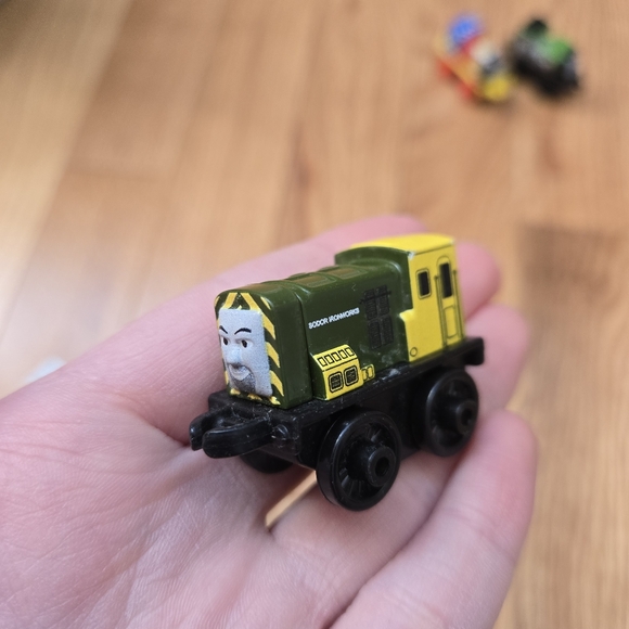 Mini Thomas The Train Assorted Lot - Picture 4 of 5